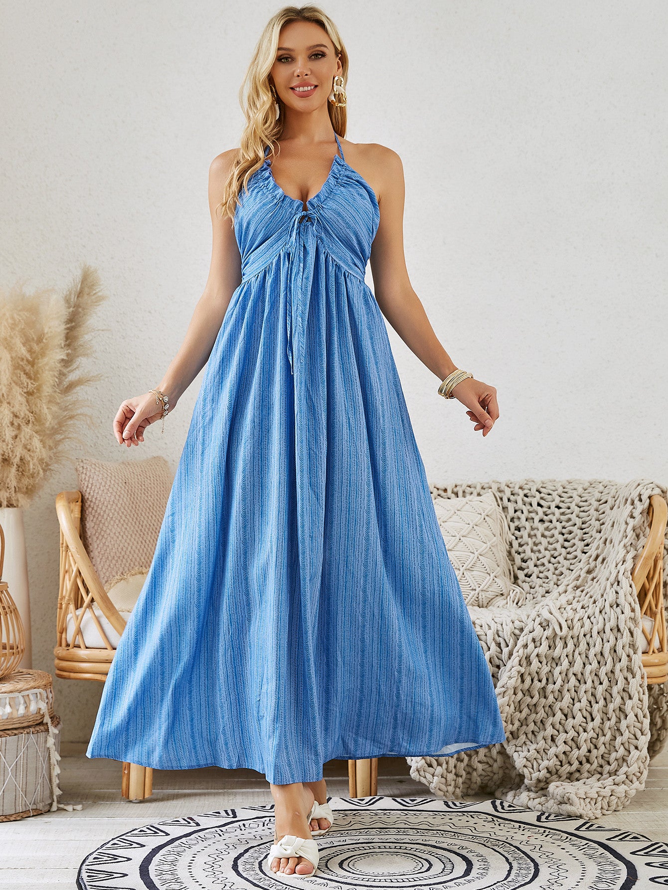 Robe longue bohème à licou - Robe de plage fluide sans manches pour femme